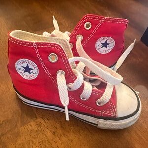 Toddler hightop, converse red size 6